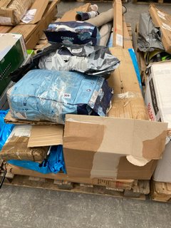 PALLET OF ASSORTED ITEMS TO INCLUDE CATSAN 20L CAT LITTER: LOCATION - A7 (KERBSIDE PALLET DELIVERY)