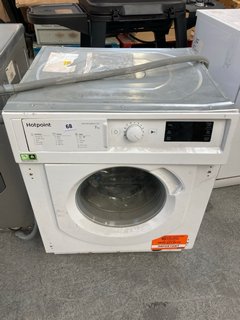 HOTPOINT 7KG INTEGRATED WASHING MACHINE: MODEL BIWMHG71483 - RRP £399: LOCATION - B3