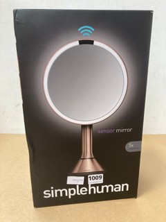 SIMPLE HUMAN SENSOR MIRROR RRP £199: LOCATION - AR2