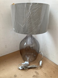 JOHN LEWIS & PARTNERS GLASS TEXTURED TABLE LAMP: LOCATION - AR6