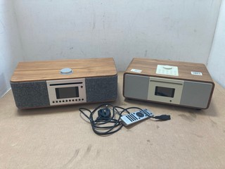 2 X ASSORTED ITEMS TO INCLUDE JOHN LEWIS & PARTNERS DAB RADIO: LOCATION - AR8