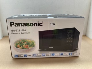 PANASONIC NN-E28JBM MICROWAVE OVEN IN BLACK: LOCATION - AR9