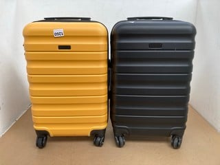 2 X ASSORTED JOHN LEWIS & PARTNERS HARDSHELL CABIN CASES TO INCLUDE 1 X SMALL YELLOW CABIN SUITCASE: LOCATION - A8T