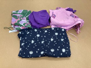 4 X ASSORTED JOHN LEWIS & PARTNERS WOMENS PYJAMAS TO INCLUDE CYBERJAMMIES FLORAL PYJAMA SHORTS IN MULTI - SIZE UK 10: LOCATION - A7T