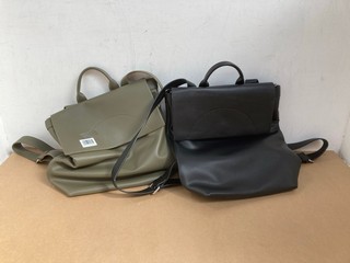 2 X JOHN LEWIS & PARTNERS SATCHEL BACKPACKS IN BLACK & KHAKI: LOCATION - A7T