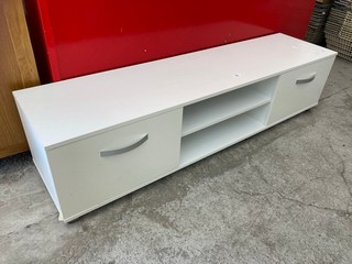 WHITE WOODEN TV UNIT: LOCATION - A1