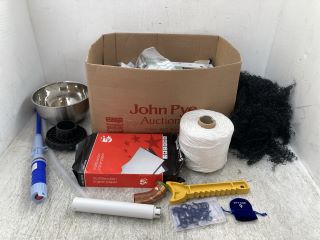 QTY OF ASSORTED HOUSEHOLD ITEMS TO INCLUDE JOHN LEWIS STEEL MIXING BOWL: LOCATION - E5