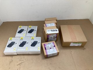 QTY OF ASSORTED TECH ACCESSORIES TO INCLUDE SAFE SPEED PORTABLE POWER BANK: LOCATION - E15