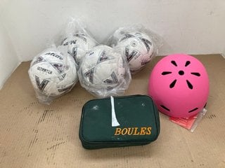 QTY OF ASSORTED SPORTS ACCESSORIES TO INCLUDE POUCH OF 6 BOULES: LOCATION - E16