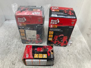 3 X ASSORTED SIZED BIG RED JACKS: LOCATION - F18