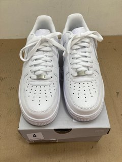 NIKE AIR FORCE 1 LACE UP TRAINERS IN WHITE SIZE: 8 RRP - £110: LOCATION - E0