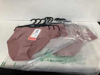 10 X SLOGGI WOMENS ZERO FEEL SOFT PANTS IN BURGUNDY IN VARIOUS SIZES RRP - £130: LOCATION - G0