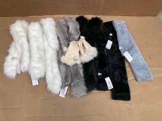 QTY OF ASSORTED CLASSIC MILLINERY FAUX FUR WOMENS WINTER ACCESSORIES IN VARIOUS COLOURS AND DESIGNS: LOCATION - G7