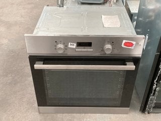 ELECTROLUX SINGLE BUILT IN ELECTRIC OVEN : MODEL EOB3400EAX - RRP £394: LOCATION - D7