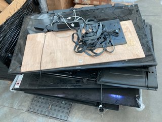 PALLET OF ASSORTED TV'S (PLEASE NOTE SPARES & REPAIRS ONLY - PCB BOARDS REMOVED): LOCATION - A6 (KERBSIDE PALLET DELIVERY)