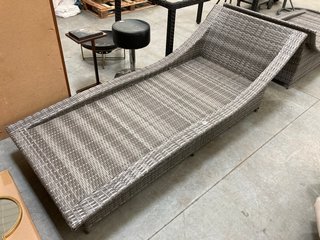 OUTDOOR GARDEN SUN LOUNGER IN STONE GREY RATTAN FINISH: LOCATION - D7