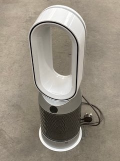 DYSON PURIFIER HOT+COOL AUTO REACT FAN - RRP £599: LOCATION - B9