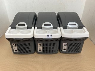 3 X 8L PORTABLE ELECTRIC BEVERAGE COOLBOXES: LOCATION - BR1