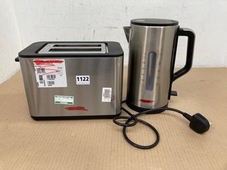 JOHN LEWIS & PARTNERS KETTLE IN STAINLESS STEEL TO INCLUDE JOHN LEWIS & PARTNERS 2 SLICE TOASTER IN STAINLESS STEEL: LOCATION - BR14