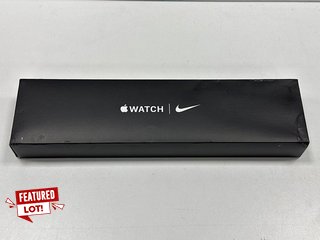 APPLE WATCH NIKE SE 44MM CEL SMARTWATCH IN SIL ALU PLAT/BLK SPORTBAND: MODEL NO A2356 (WITH BOX) [JPTM122215]. THIS PRODUCT IS FULLY FUNCTIONAL AND IS PART OF OUR PREMIUM TECH AND ELECTRONICS RANGE