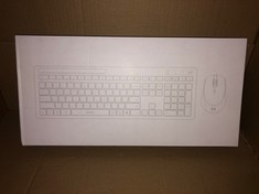 QUANTITY OF ASSORTED ITEMS TO INCLUDE WIRELESS KEYBOARD AND MOUSE SET, USB A AND USB C KEYBOARD MOUSE, FULL SIZE UK KEYBOARD WITH PHONE HOLDER COMPATIBLE WITH APPLE MAC OS, WINDOWS PC/DESKTOP/COMPUTE