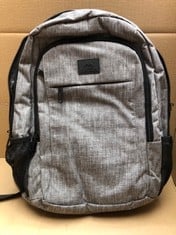 QUANTITY OF ASSORTED BAGS TO INCLUDE GREY BACKPACK:: LOCATION - C RACK