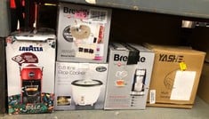 QUANTITY OF KITCHEN & APPLIANCES ITEMS TO INCLUDE BREVILLE BLEND ACTIVE PERSONAL BLENDER & SMOOTHIE MAKER | 350W | 2 PORTABLE BLEND ACTIVE BOTTLES (600ML) | LEAK PROOF LIDS | WHITE & PINK [VBL248]: L