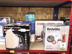 QUANTITY OF KITCHEN ITEMS TO INCLUDE BREVILLE BLEND ACTIVE: LOCATION - D