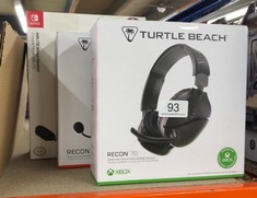 QUANTITY OF TECH & GAMING ITEMS TO INCLUDE TURTLE BEACH RECON 70 BLACK XBOX MULTIPLATFORM GAMING HEADSET FOR XBOX SERIES X|S, XBOX ONE, PS5, PS4, NINTENDO SWITCH, PC AND MOBILE: LOCATION - A