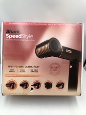 SHARK SPEEDSTYLE IONIC HAIR DRYER & STYLER WITH RAPID GLOSS FINISH WITH STORAGE BAG & HAIR CLIPS, 5 STYLERS, FOR ALL HAIR TYPES, ULTRA FAST DRYING, SMOOTHS FLYAWAYS, NO HEAT DAMAGE, BLACK/COPPER.: LO