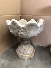 TULIP URN - COLLECTION ONLY - LOCATION FRONT FLOOR