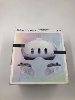 META QUEST 3 128GB V.R HEADSET (RRP - £479): MODEL NO S3A [JPTE64816]: LOCATION - A