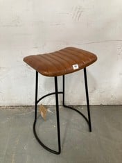 NKUKU NARWANA RIBBED LEATHER STOOL SIZE LARGE IN AGED TAN / IRON - MODEL NO. NS1102 - RRP £225