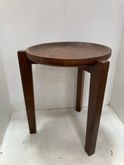 NKUKU UMAR MANGO WOOD SIDE TABLE IN DARK BROWN - MODEL NO. UL0701 - RRP £195