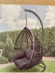 OUTDOOR OASIS HARLESDEN HANGING EGG CHAIR