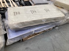 3 X ASSORTED MATTRESSES TO INCLUDE APPROX 75CM SPRING MATTRESS