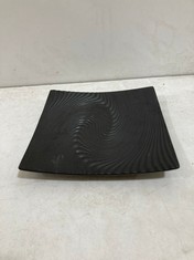 24 X STONE THE CROWS LARGE SQUARE DISH - BLACK - SQ 20CM - TOTAL RRP £144