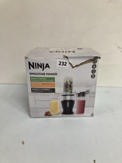 NINJA SMOOTHIE MAKER