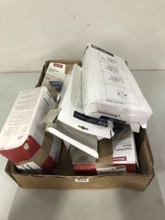 BOX OF ASSORTED ITEMS TO INC MIELE HYCLEAN PURE VACUUM CLEANER BAGS