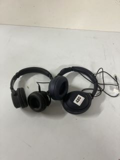 2 X ASSORTED HEADPHONE INC. SONY