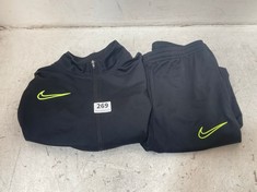 NIKE DRY-FIT KIDS TRACKSUIT TO INCLUDE ZIP JACKET TO INCLUDE JOGGING BOTTOMS SIZE KIDS XL IN BLACK / GREEN