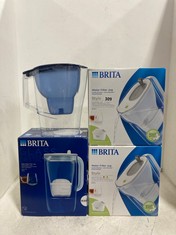 4 X ASSORTED BRITA WATER FILTER JUGS TO INCLUDE BRITA GLASS VERDE CRISTAL WATER FILTER JUG 2.5L