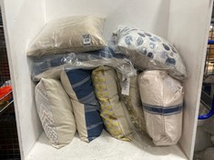 8 X ASSORTED JOHN LEWIS CUSHIONS TO INCLUDE HARLEQUIN CUSHION - NECTAR - SIZE 40X60 CM