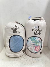 NIGHT LARK COVERLESS DUVET - DUSK BLUE - SUPER KING TO INCLUDE NIGHT LARK COVERLESS DUVET - PALM SPRINGS - SUPER KING