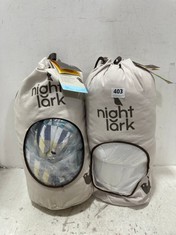 NIGHT LARK COVERLESS DUVET - POLAR WHITE - KING TO INCLUDE NIGHT LARK COVERLESS DUVET - STRIPED SHORES - SINGLE