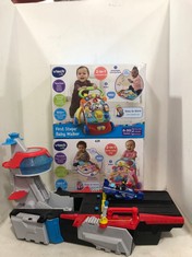 4 X ASSORTED CHILDREN'S TOYS / ITEMS TO INCLUDE VTECH BABY FIRST STEPS BABY WALKER