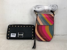 PAUL SMITH WOMENS LEATHER SWIRL PHONE POUCH - RRP £390 TO INCLUDE FAUX LEATHR FEATURING GOLDEN META STUDDED TRIMS - RRP £79