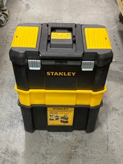 STANLEY ESSENTIAL ROLLING WORKSHOP WITH METAL LATCHES