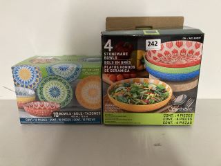 2 X ASSORTED SIGNATURE HOUSEWARES INCORPORATED SETS OF BOWLS