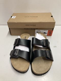 PAIR OF HERITAGE WOMENS GOBI LEATHER SANDALS - SIZE UK 5